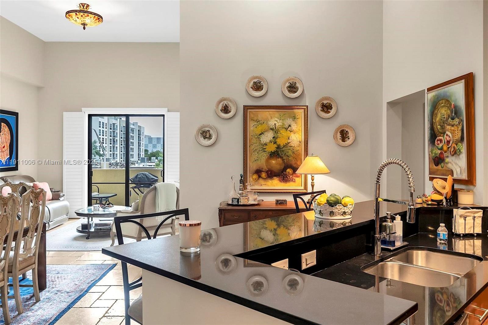 COLONNADE AT DADELAND SE - Residential