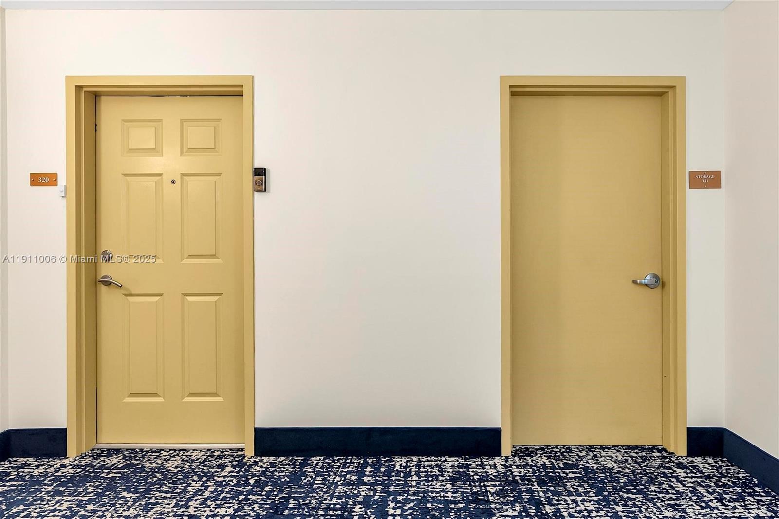 COLONNADE AT DADELAND SE - Residential