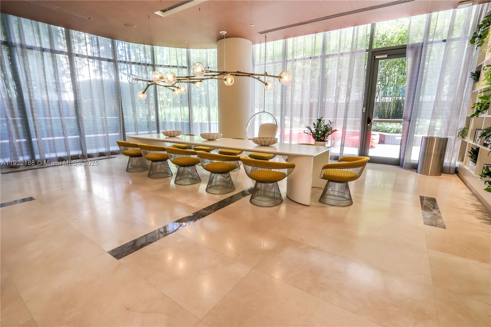 BRICKELL HEIGHTS EAST CON - Residential Lease