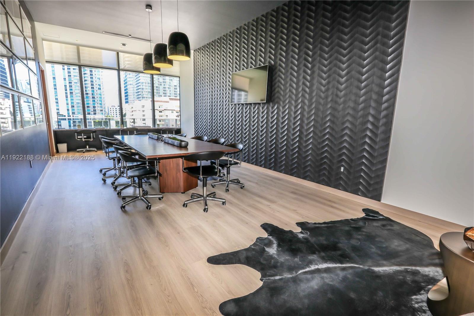 BRICKELL HEIGHTS EAST CON - Residential Lease