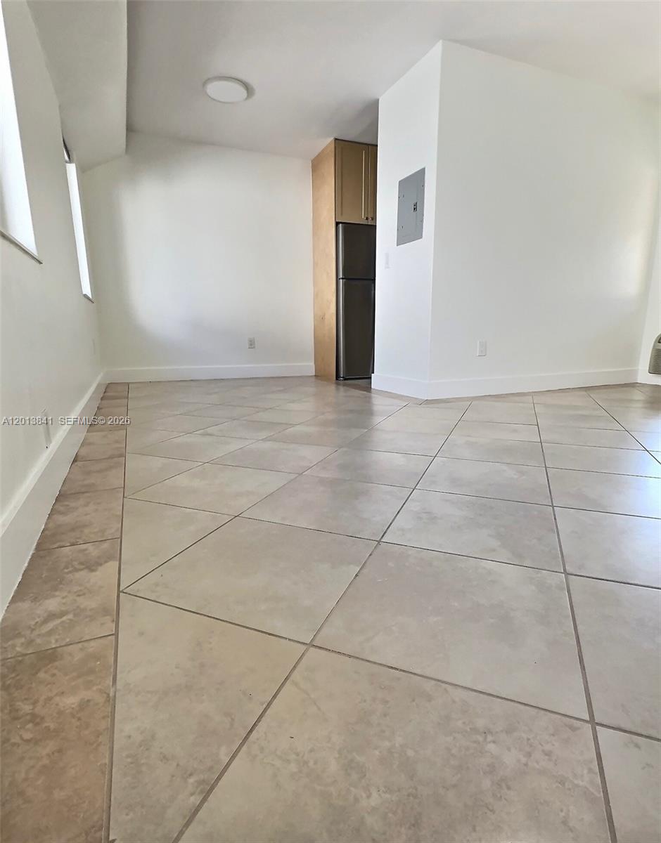 SUNRISE HARBOUR REV PL - Residential Lease