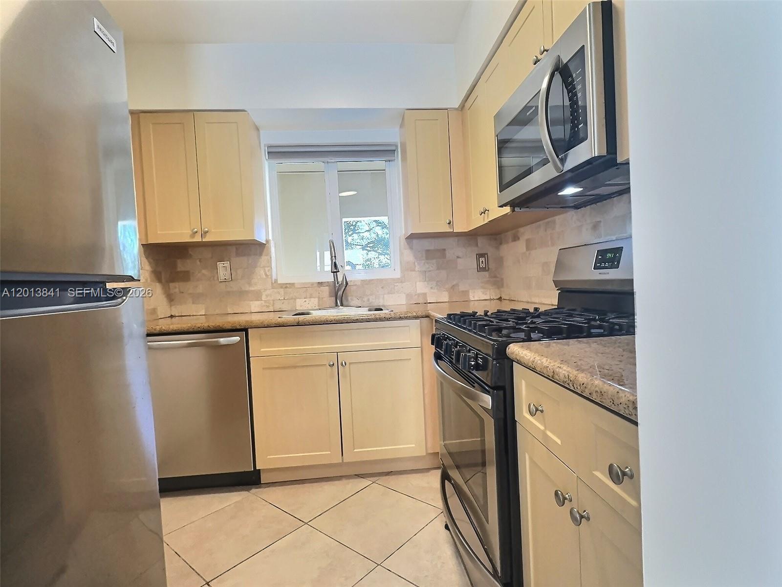 SUNRISE HARBOUR REV PL - Residential Lease