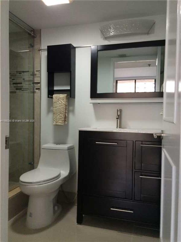 BRICKELL KEY II CONDO - Residential