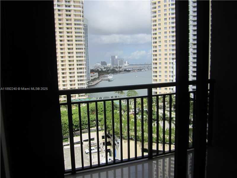 BRICKELL KEY II CONDO - Residential