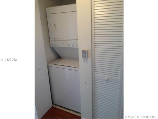 Venture/Aventura East Con - Residential Lease