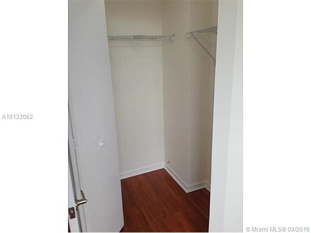 Venture/Aventura East Con - Residential Lease