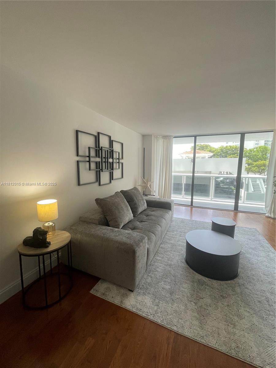 20505 E Country Club Dr 236