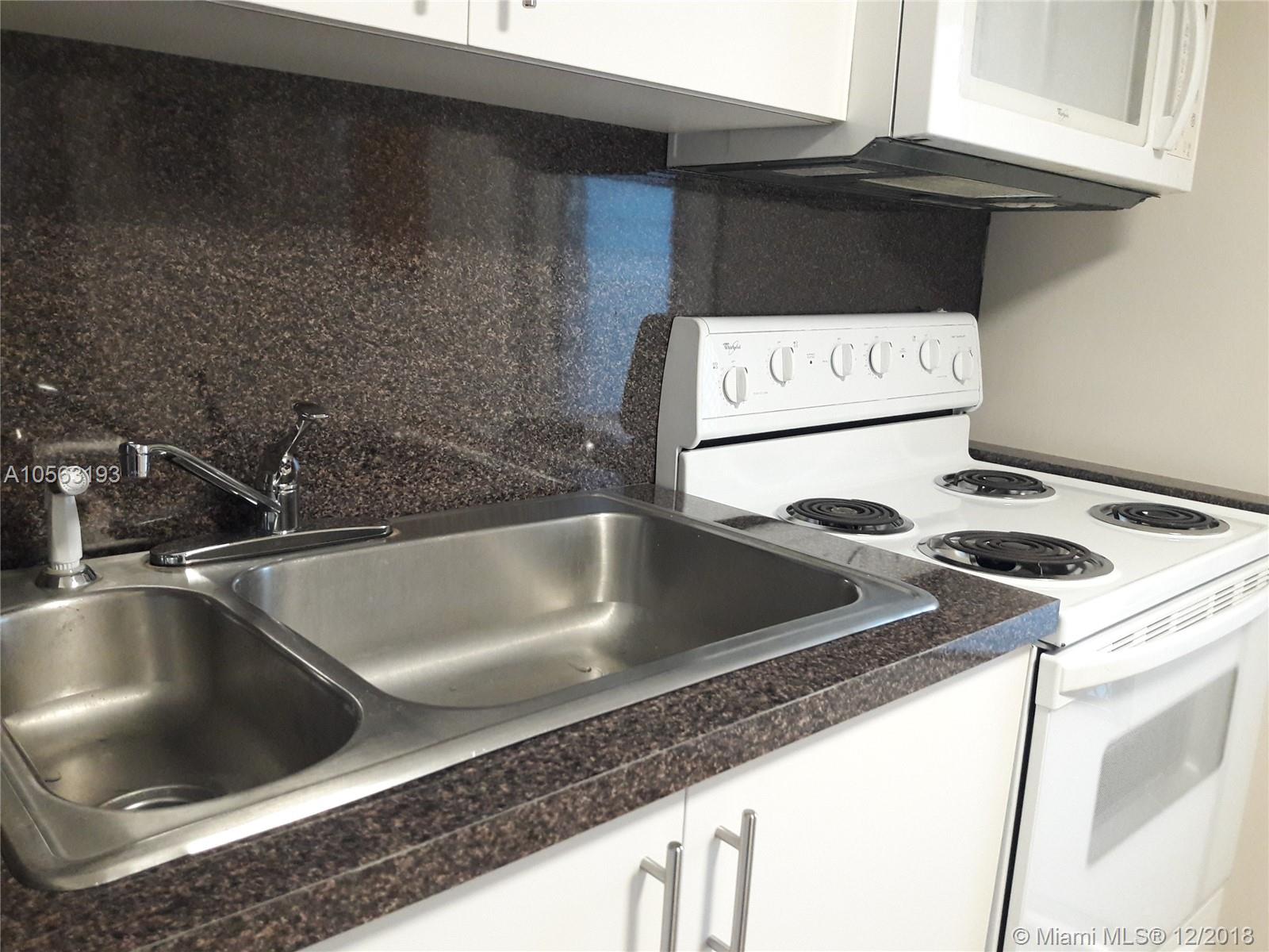 EL CONQUISTADOR NORTH CON - Residential Lease