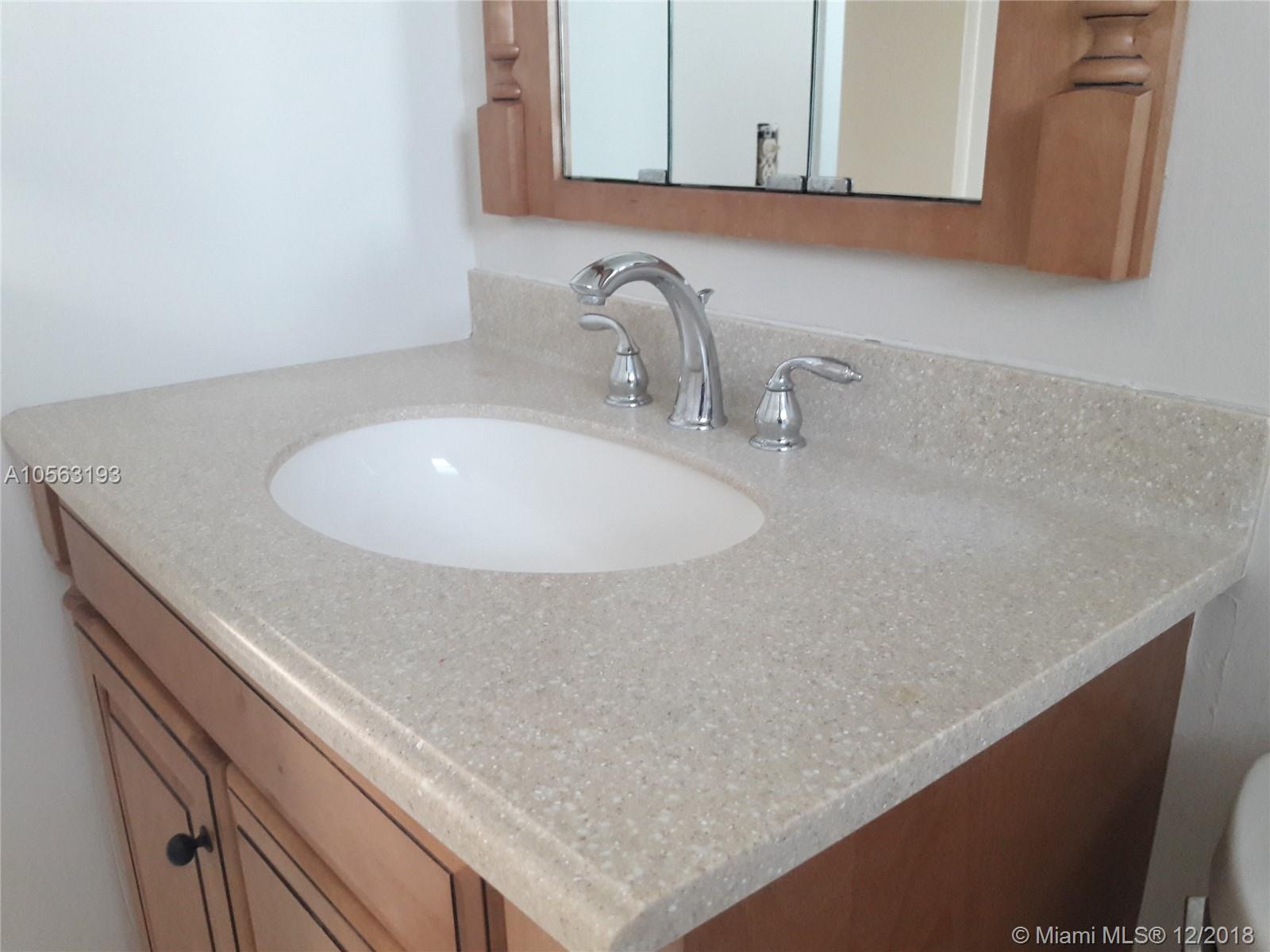 EL CONQUISTADOR NORTH CON - Residential Lease