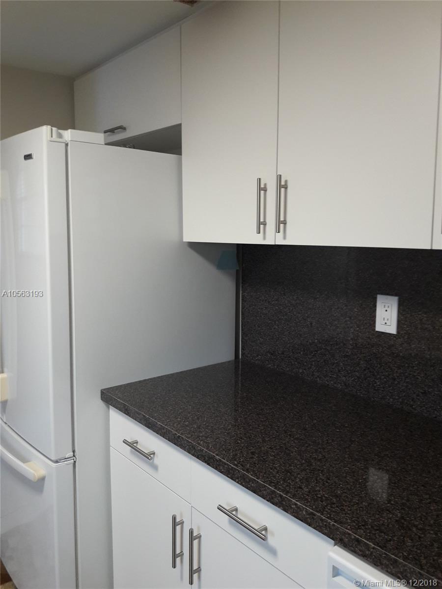 EL CONQUISTADOR NORTH CON - Residential Lease