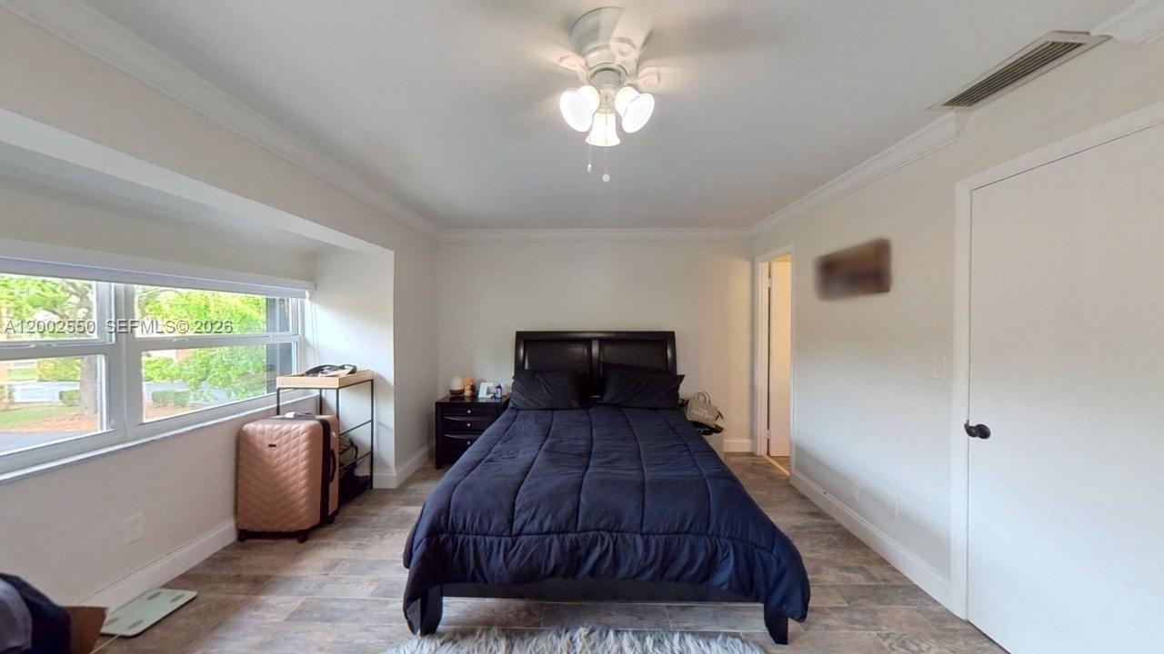 TARACOMA TOWNHOMES CONDO - Residential