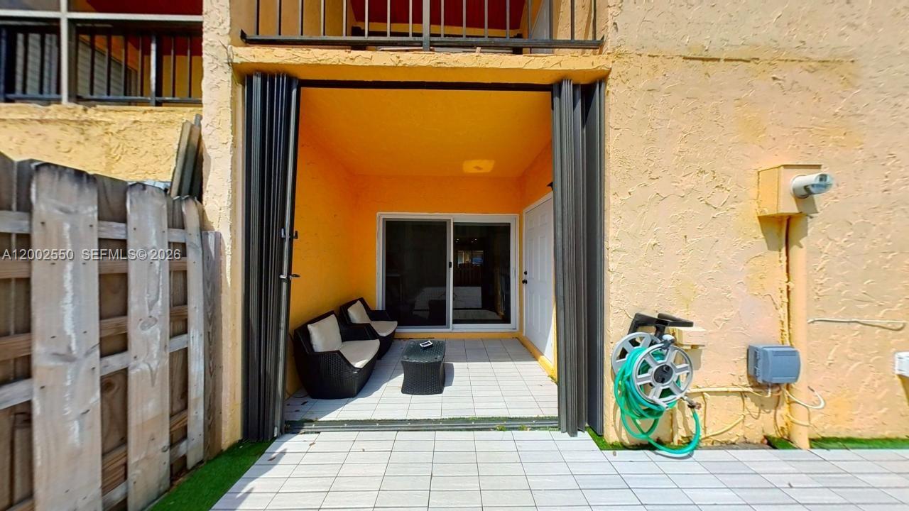 TARACOMA TOWNHOMES CONDO - Residential