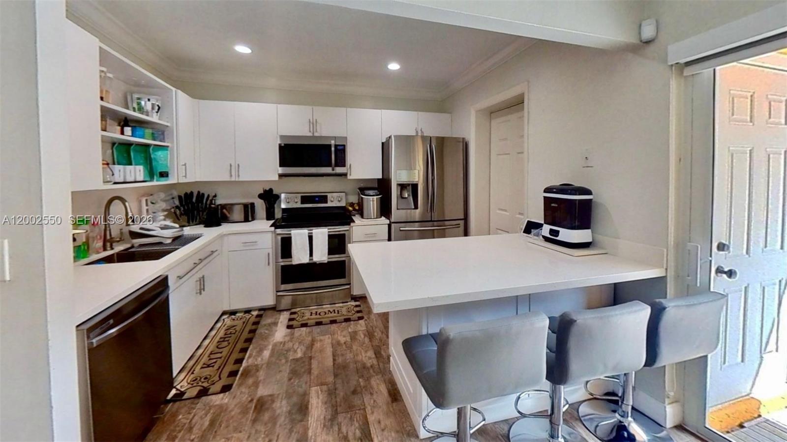 TARACOMA TOWNHOMES CONDO - Residential