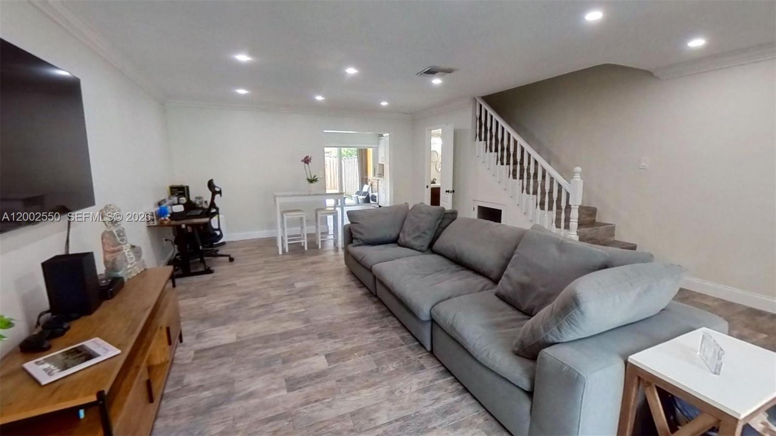 TARACOMA TOWNHOMES CONDO - Residential