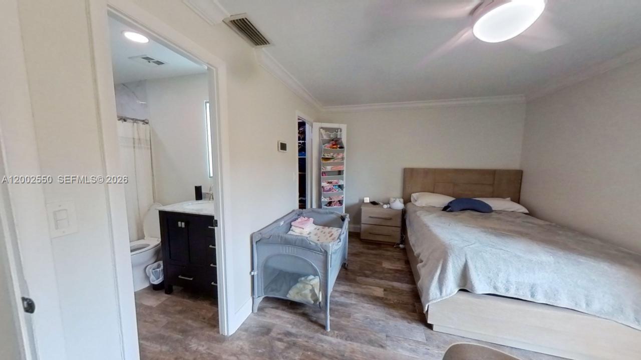 TARACOMA TOWNHOMES CONDO - Residential