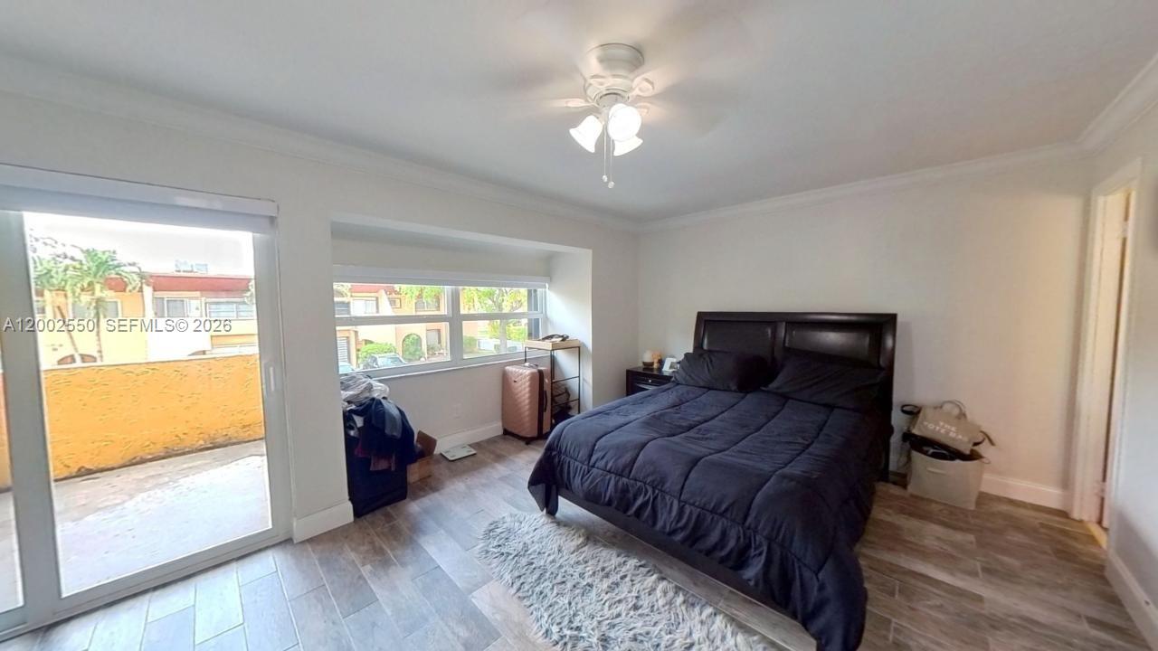 TARACOMA TOWNHOMES CONDO - Residential