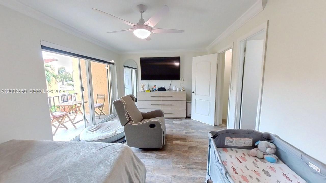 TARACOMA TOWNHOMES CONDO - Residential