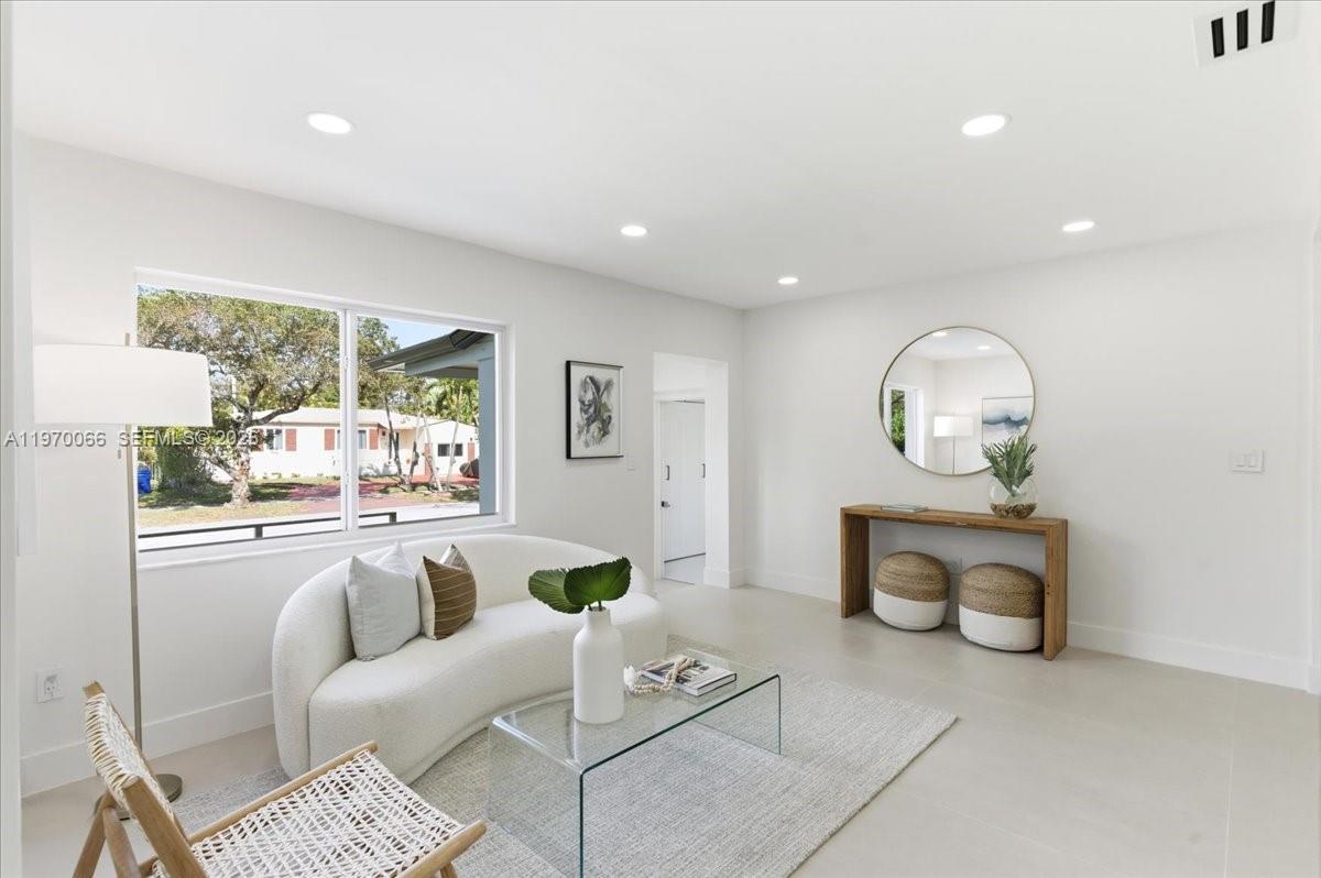 CORAL GATE SEC B - Residential