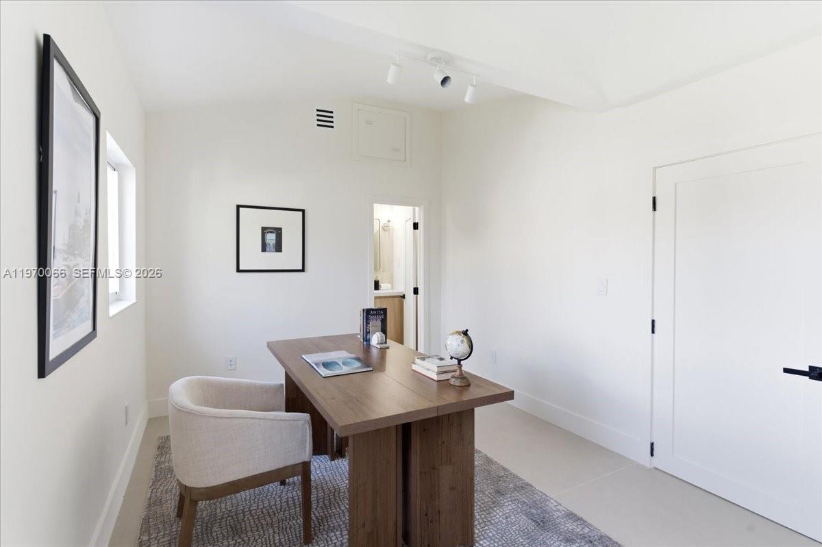 CORAL GATE SEC B - Residential