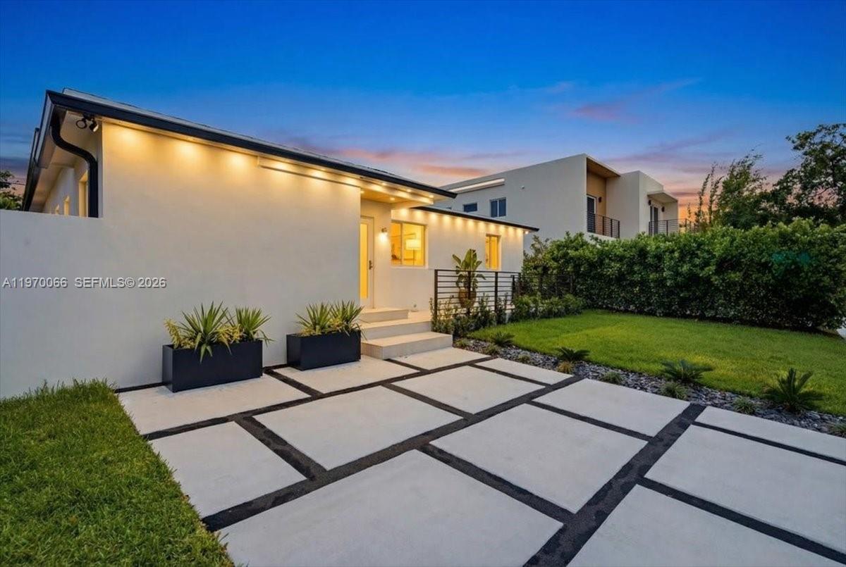 CORAL GATE SEC B - Residential