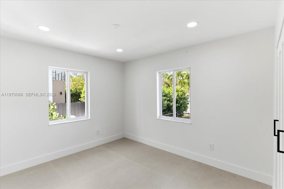 CORAL GATE SEC B - Residential