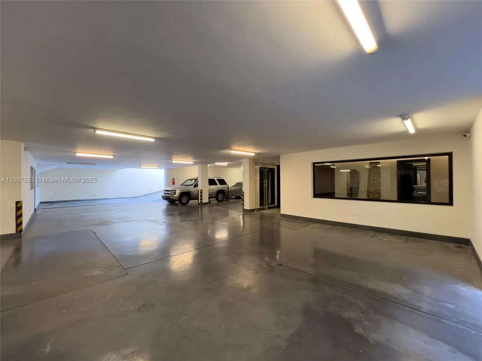 Ecuador, 8 Bedrooms Bedrooms, ,11 BathroomsBathrooms,Residential,Active,254327