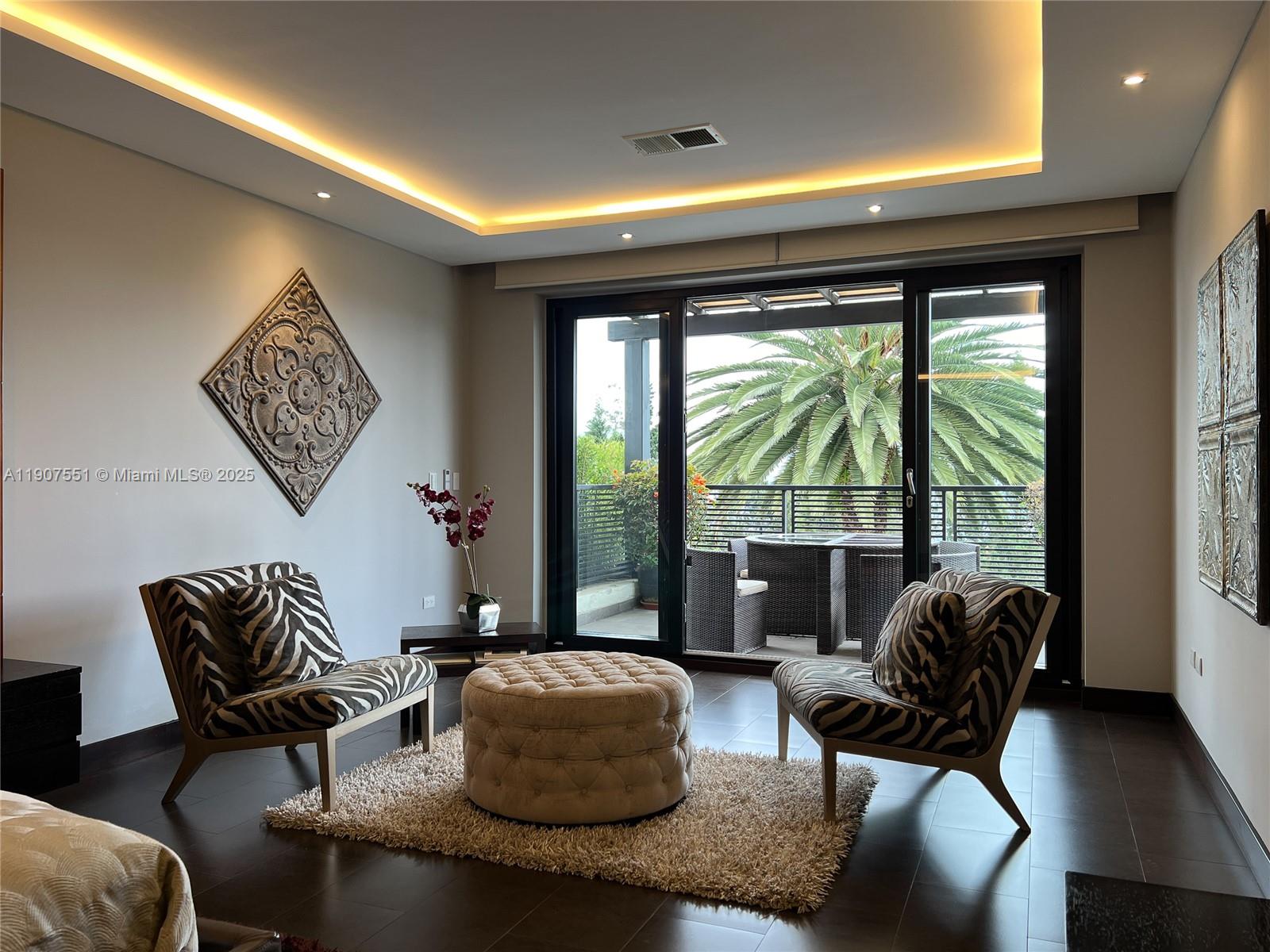 Rincon Del Valle - Residential