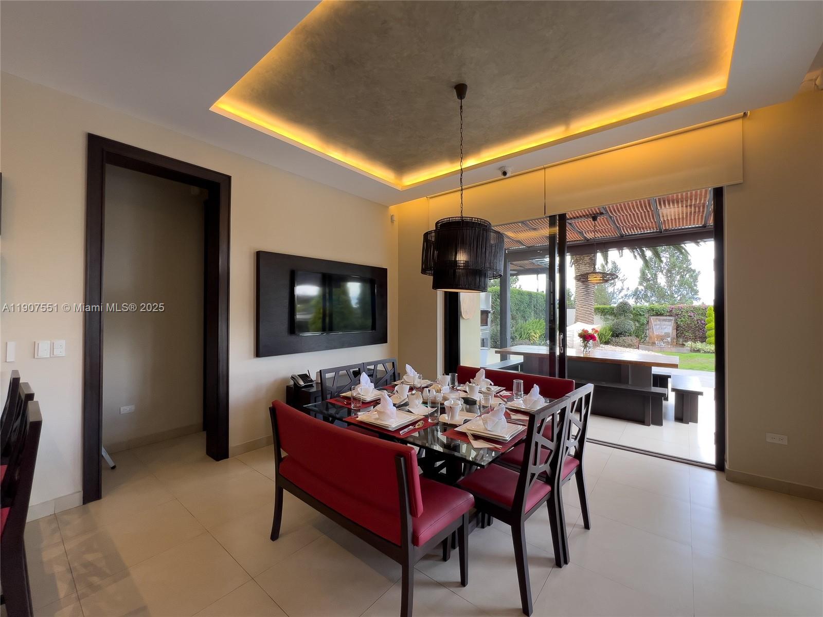 Rincon Del Valle - Residential