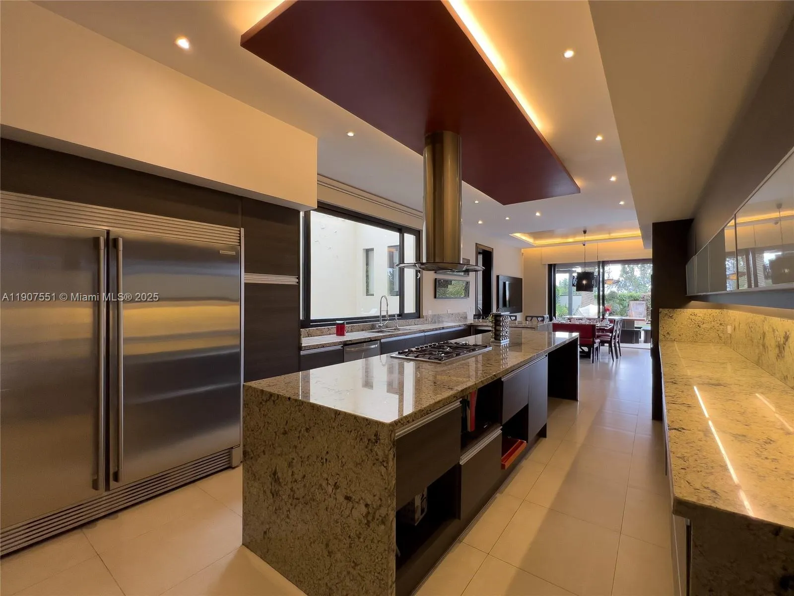 Ecuador, 8 Bedrooms Bedrooms, ,11 BathroomsBathrooms,Residential,Active,254327