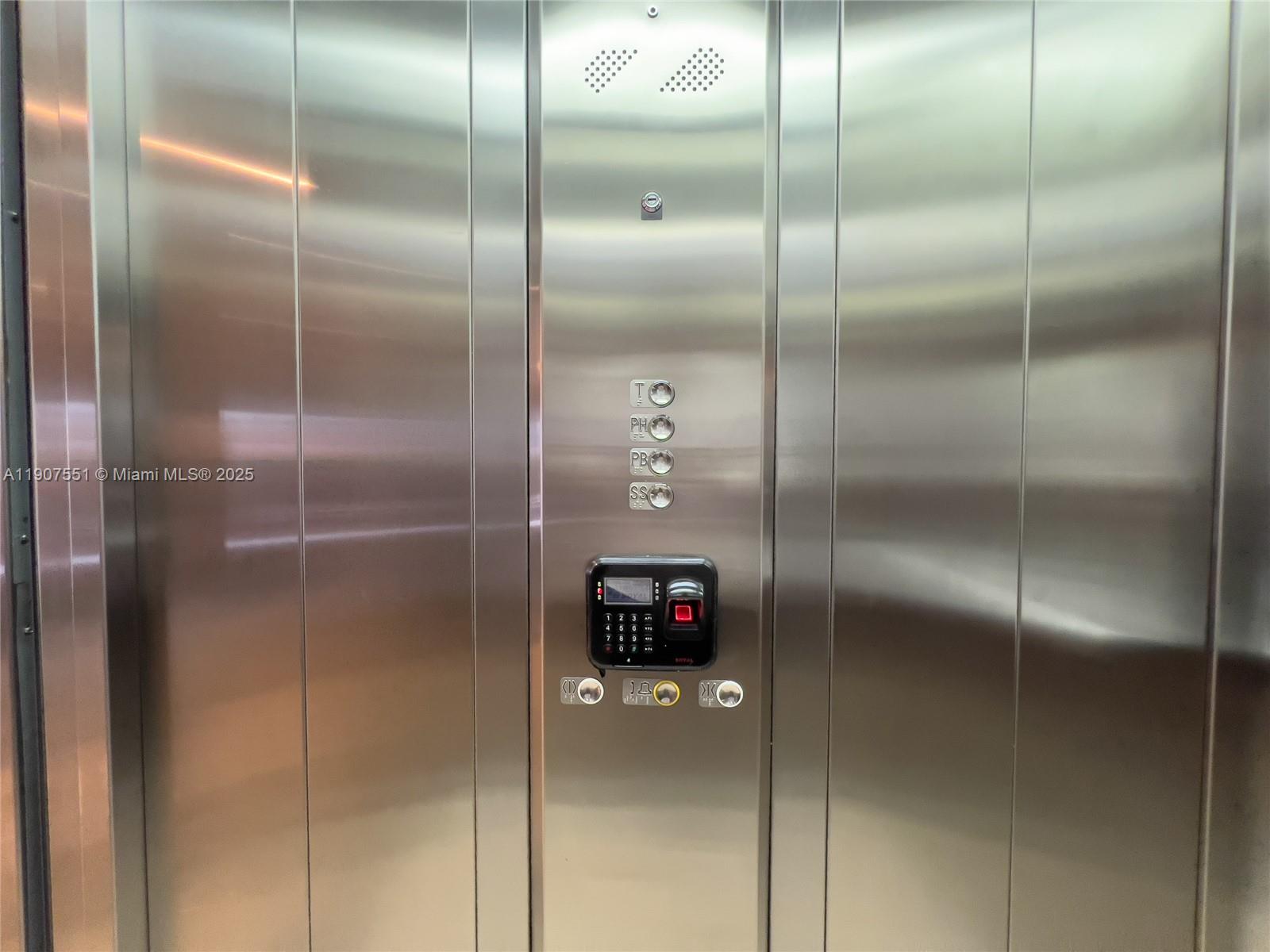 Rincon Del Valle - Residential