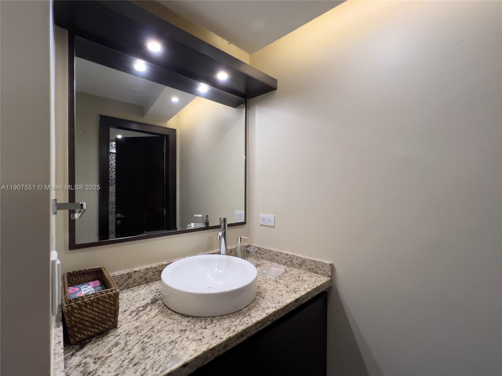 Rincon Del Valle - Residential