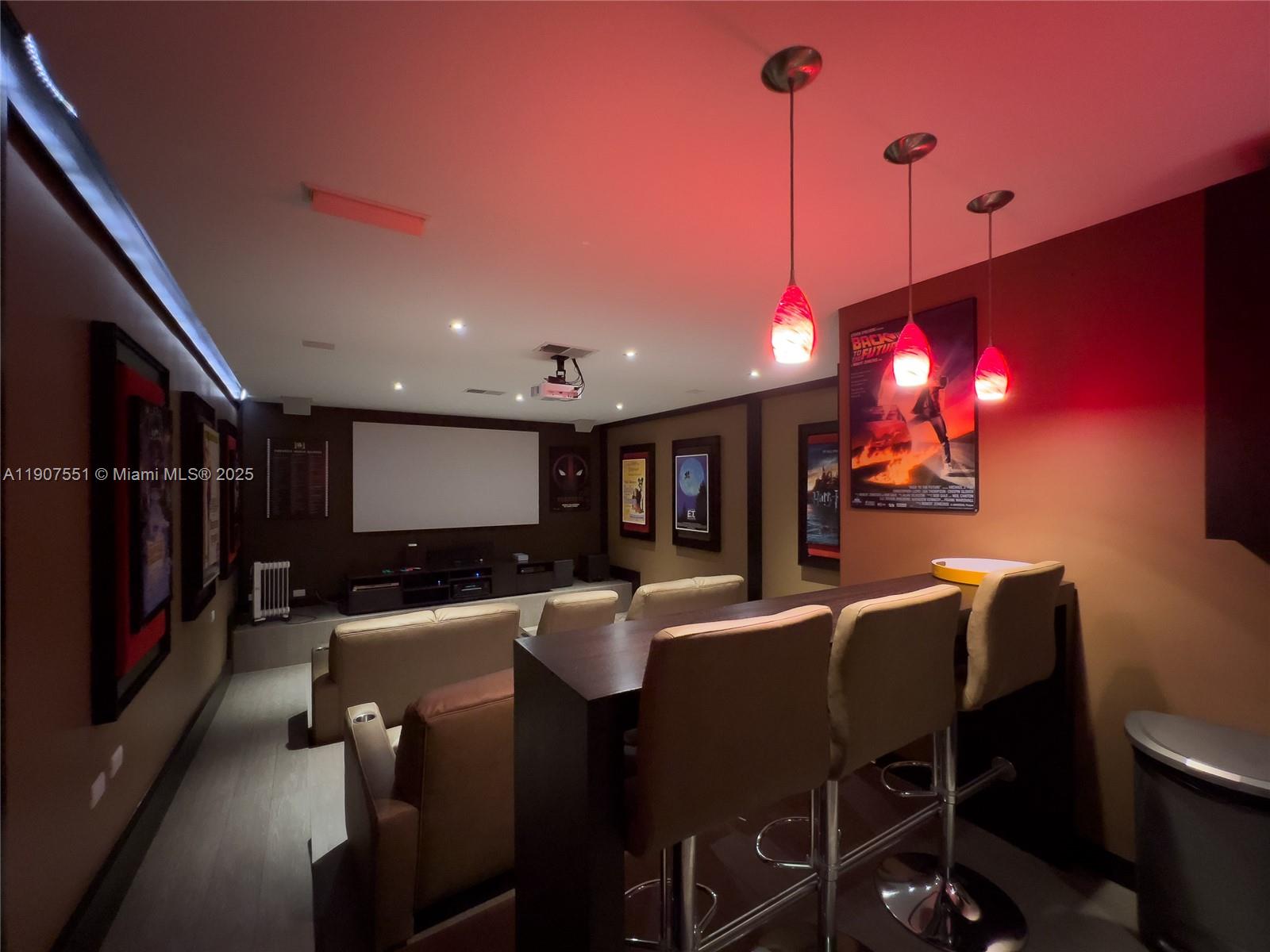 Rincon Del Valle - Residential