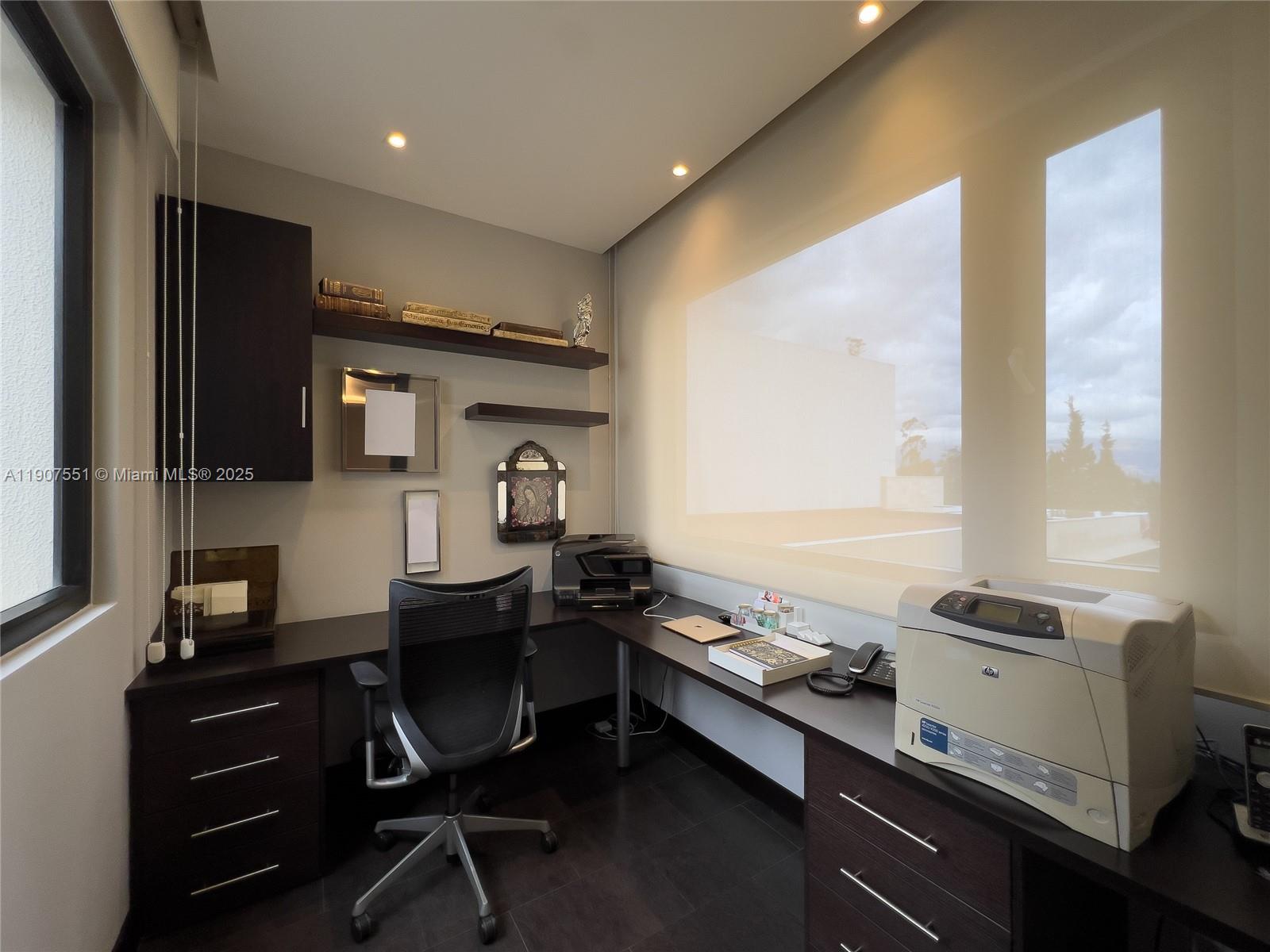 Rincon Del Valle - Residential