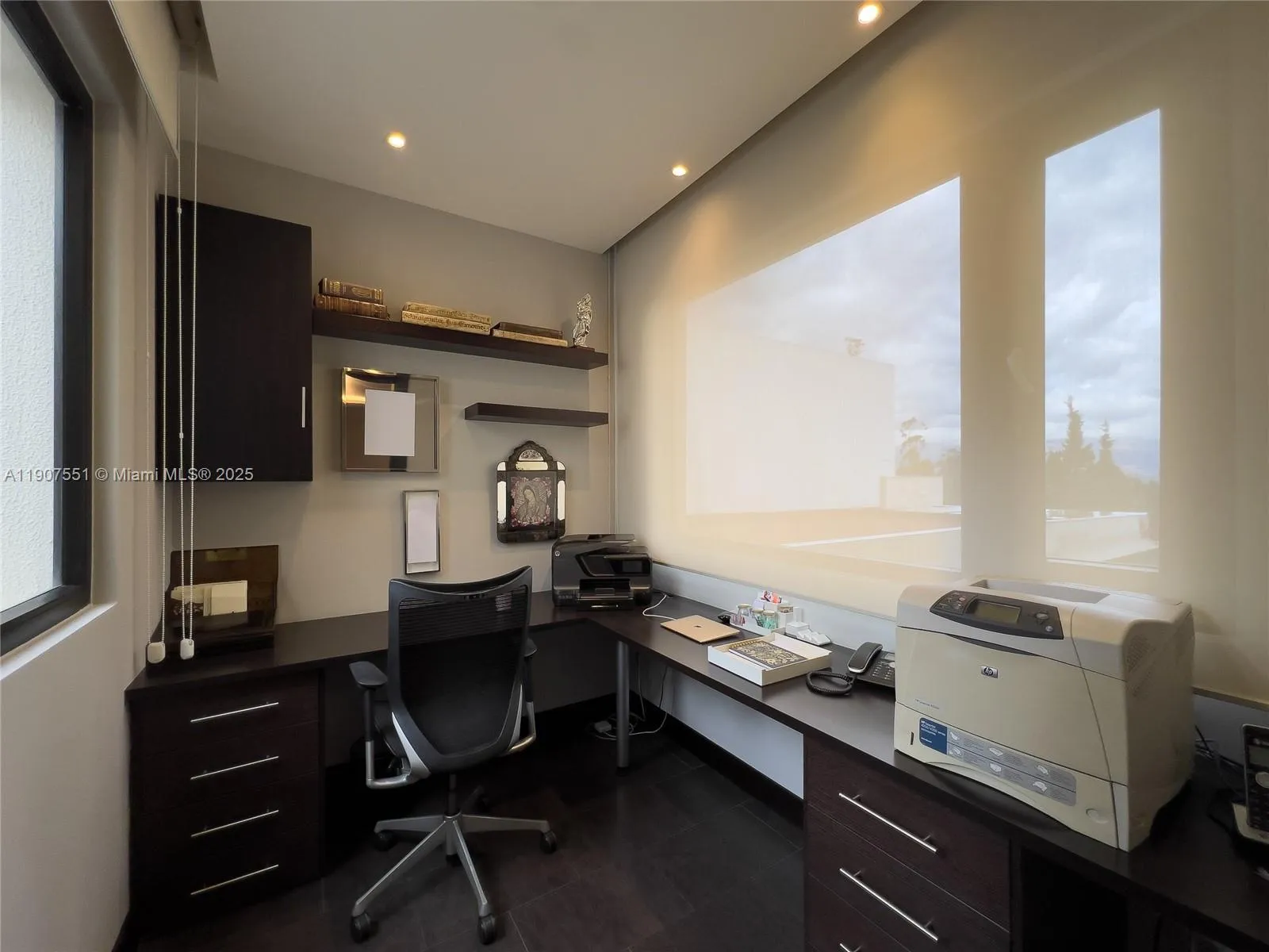 Ecuador, 8 Bedrooms Bedrooms, ,11 BathroomsBathrooms,Residential,Active,254327