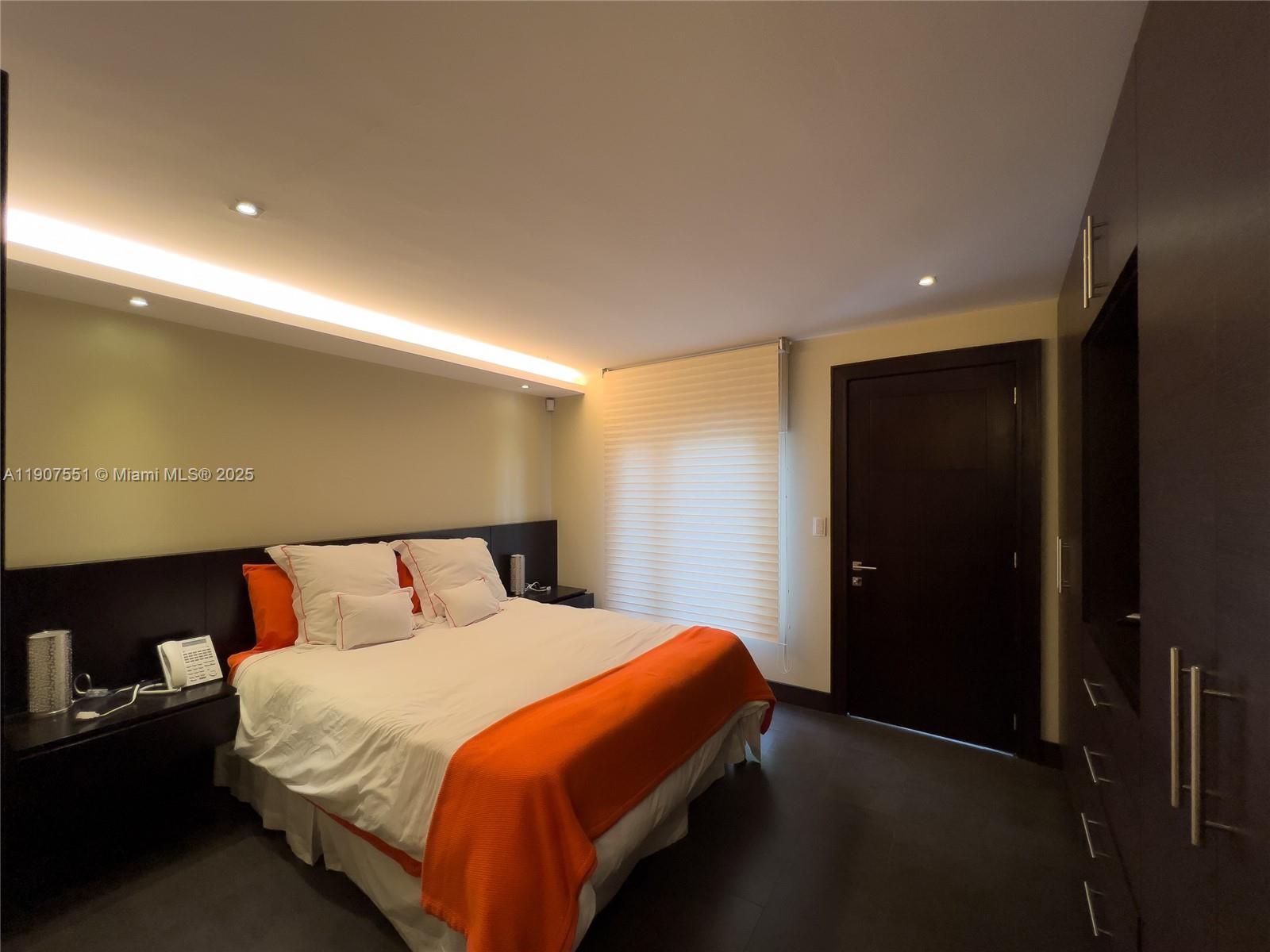 Rincon Del Valle - Residential