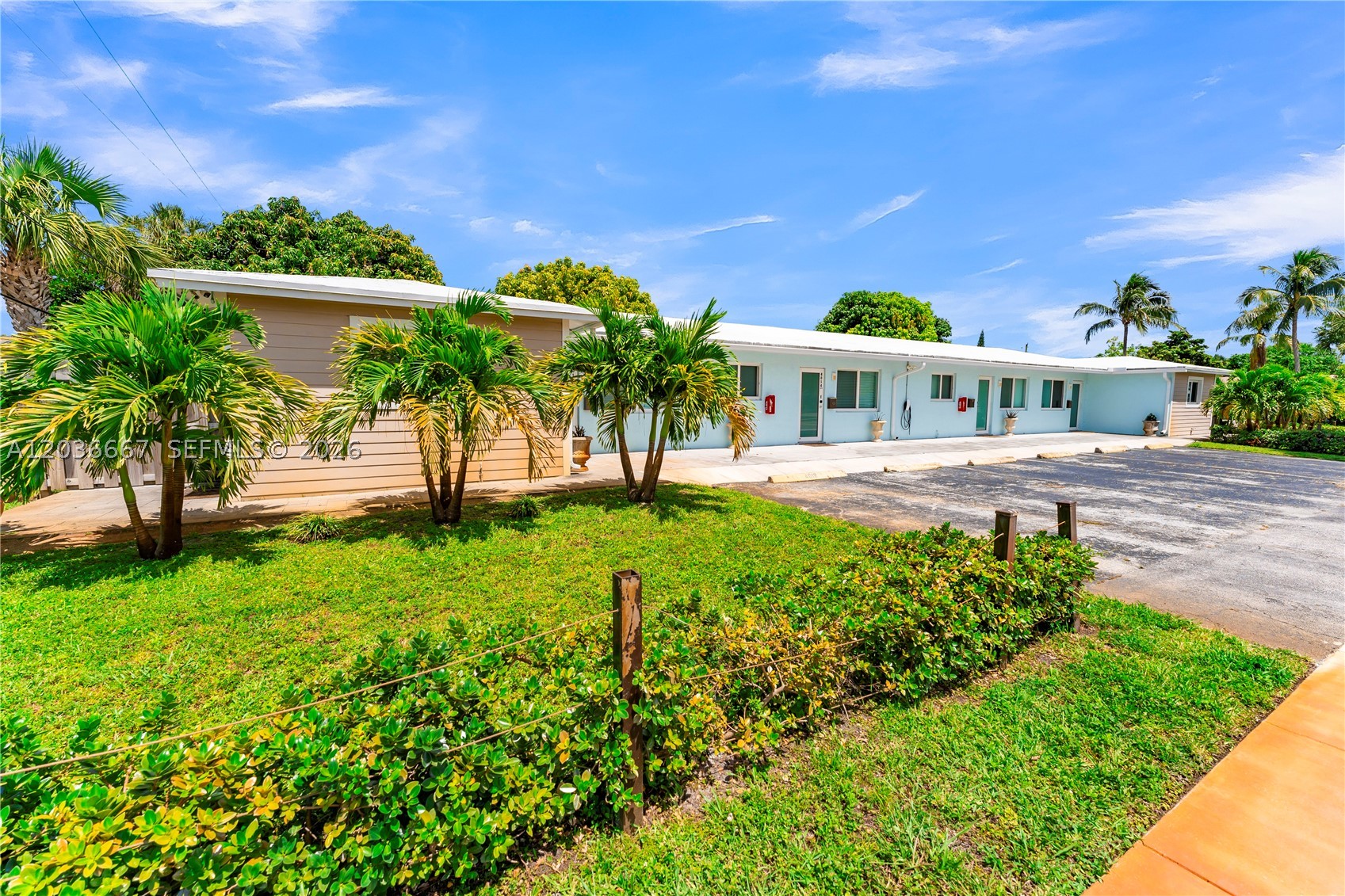 4008 NW 5th Ave
