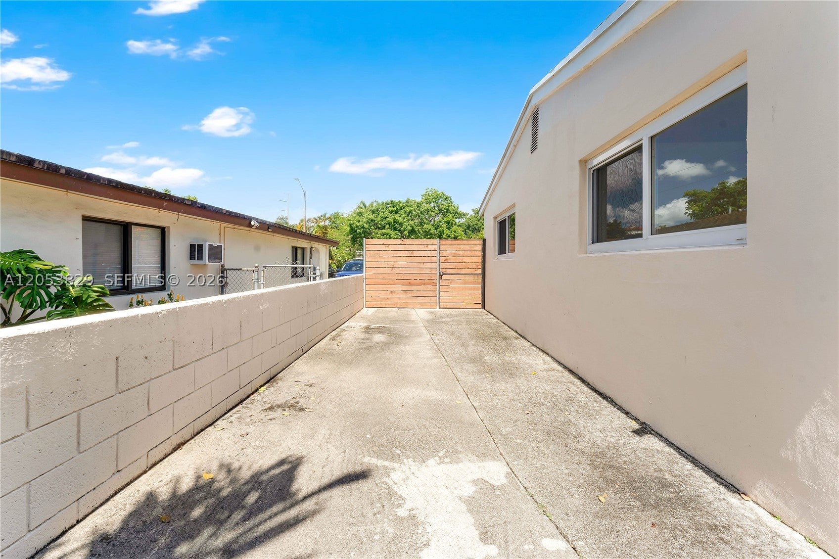 323 NW 56th Ave