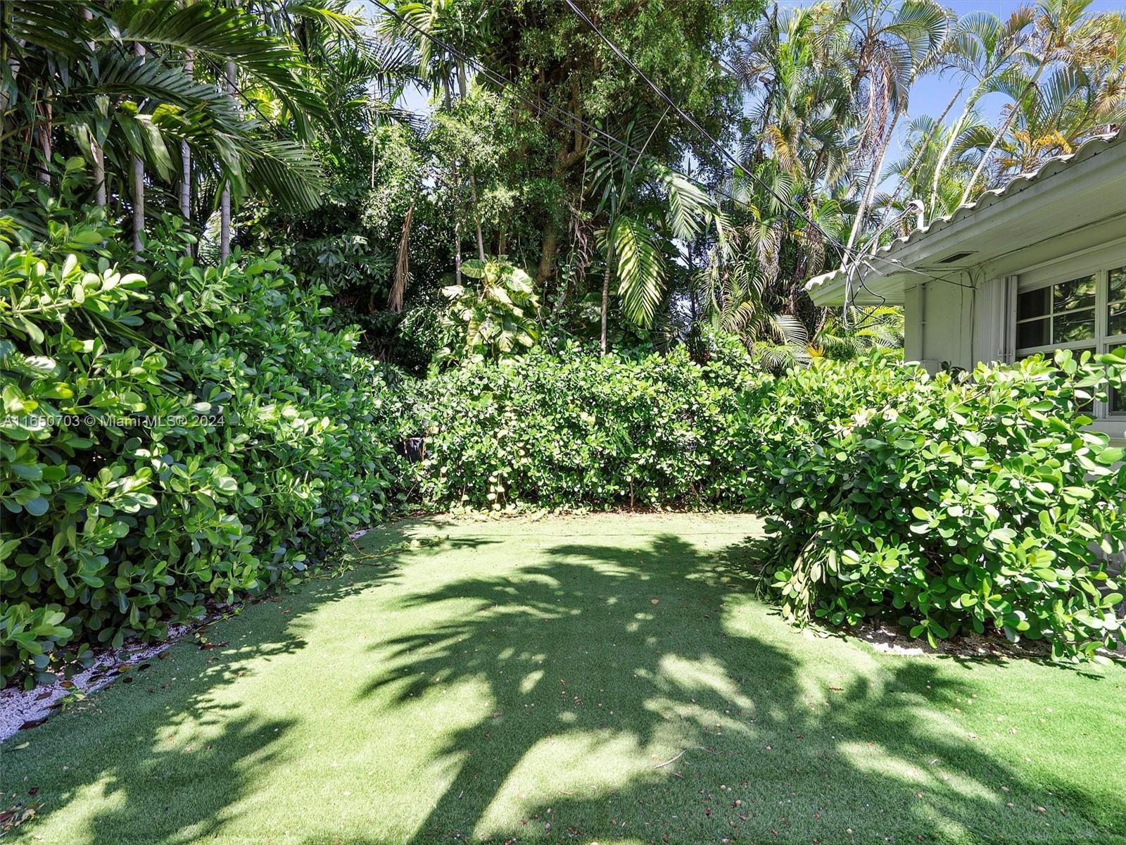 CG RIVIERA SEC 3 REV - Residential Lease