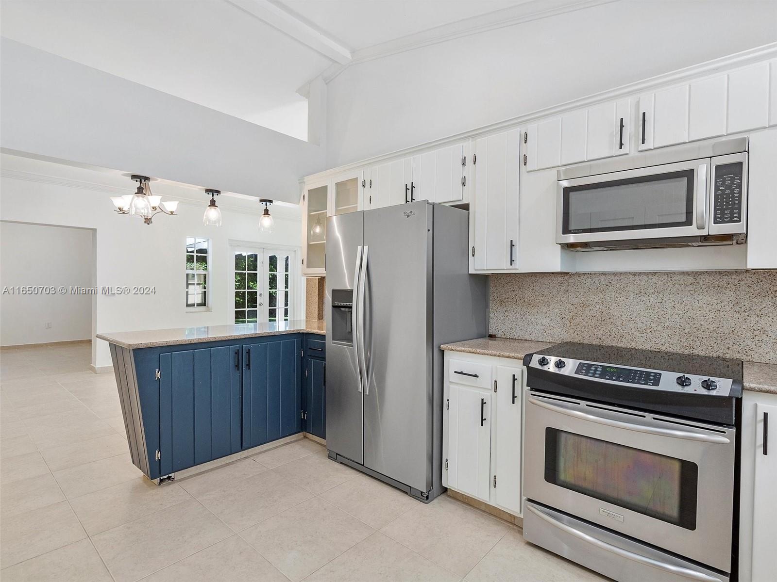 CG RIVIERA SEC 3 REV - Residential Lease