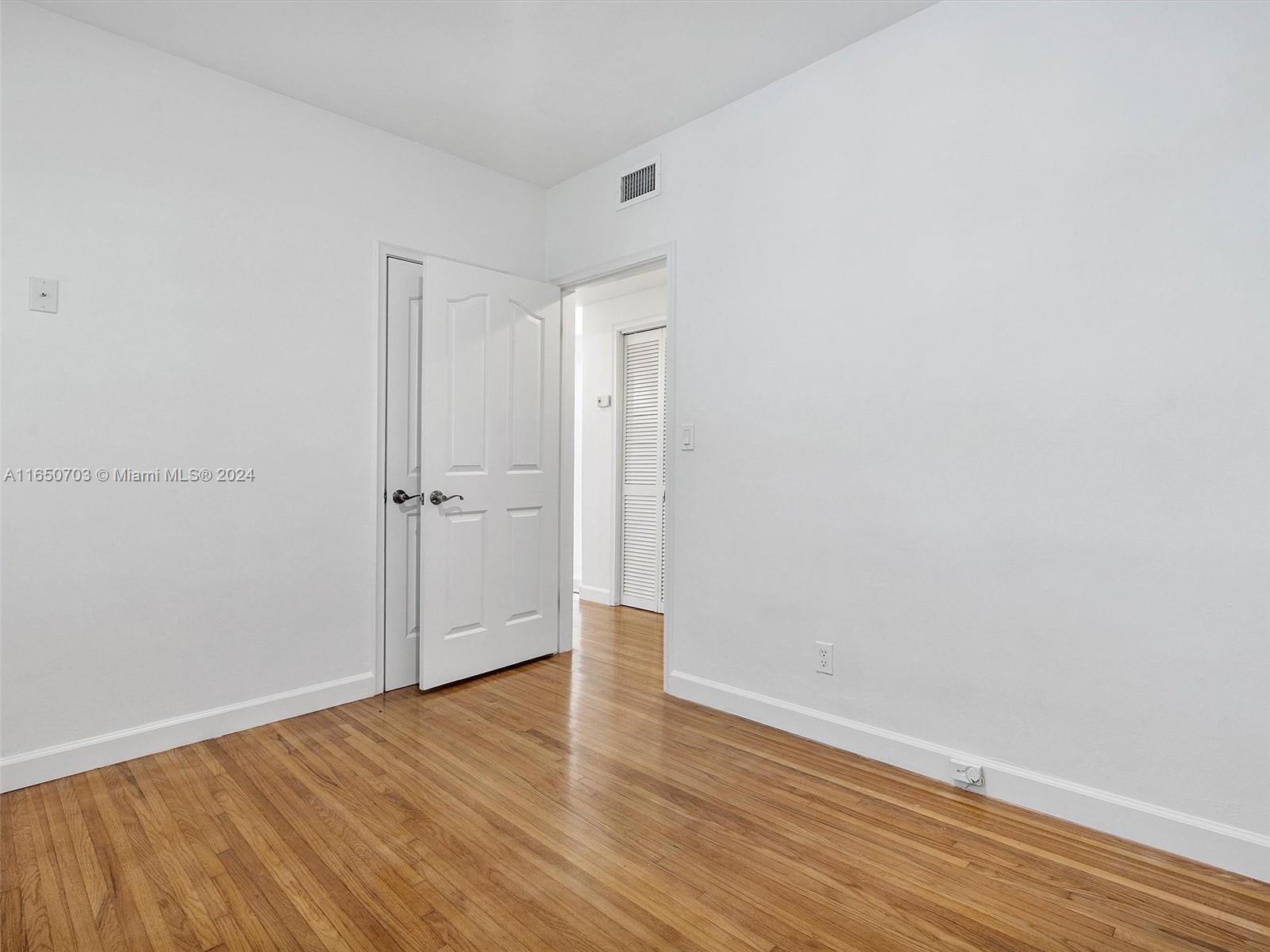 CG RIVIERA SEC 3 REV - Residential Lease