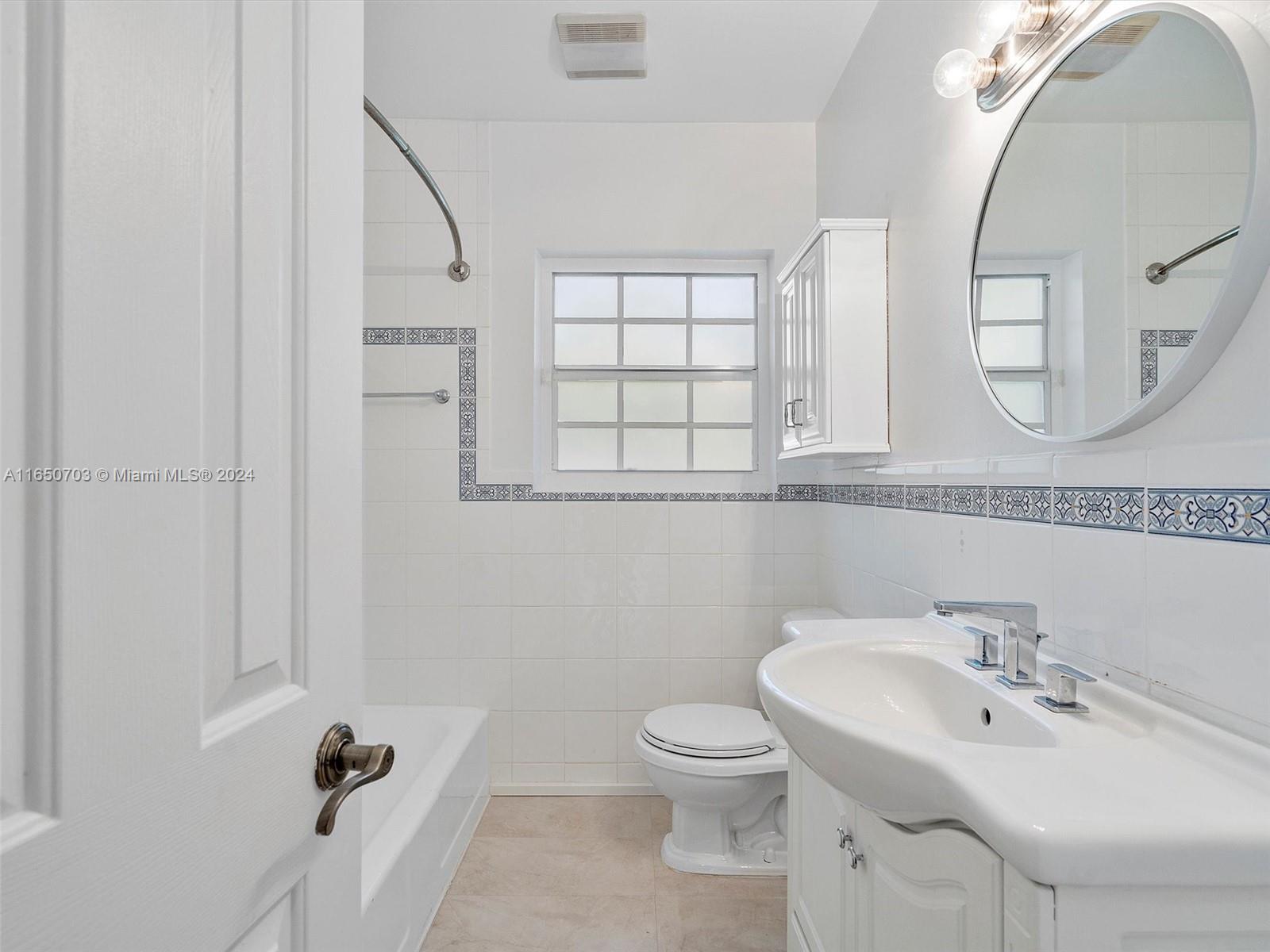 CG RIVIERA SEC 3 REV - Residential Lease