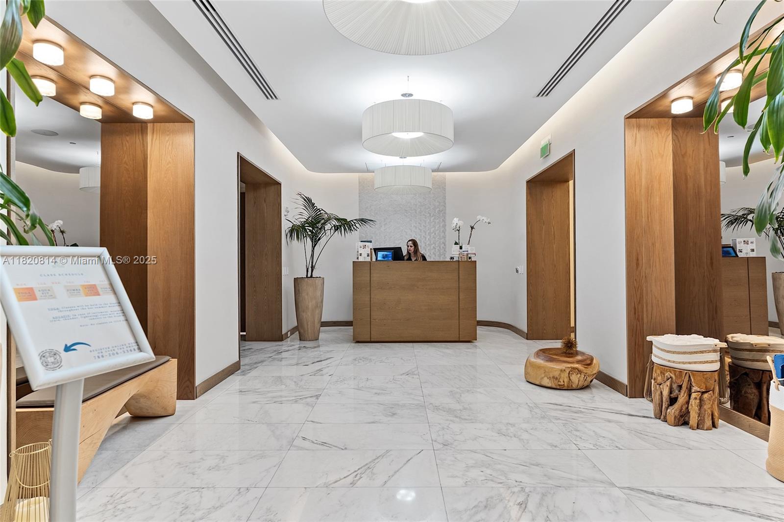 CLUB RESIDENCES AT PARK G - Residential Lease