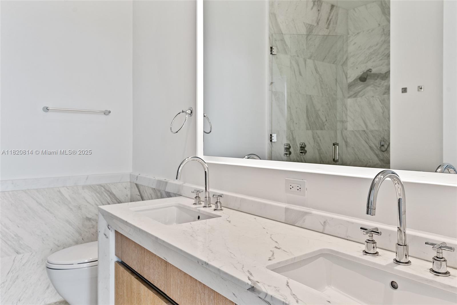 CLUB RESIDENCES AT PARK G - Residential Lease