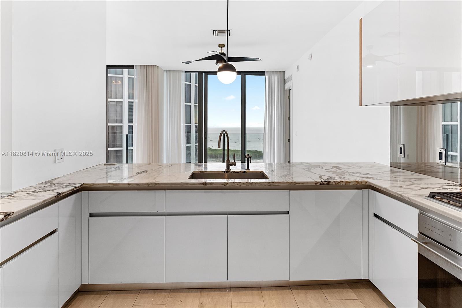 CLUB RESIDENCES AT PARK G - Residential Lease
