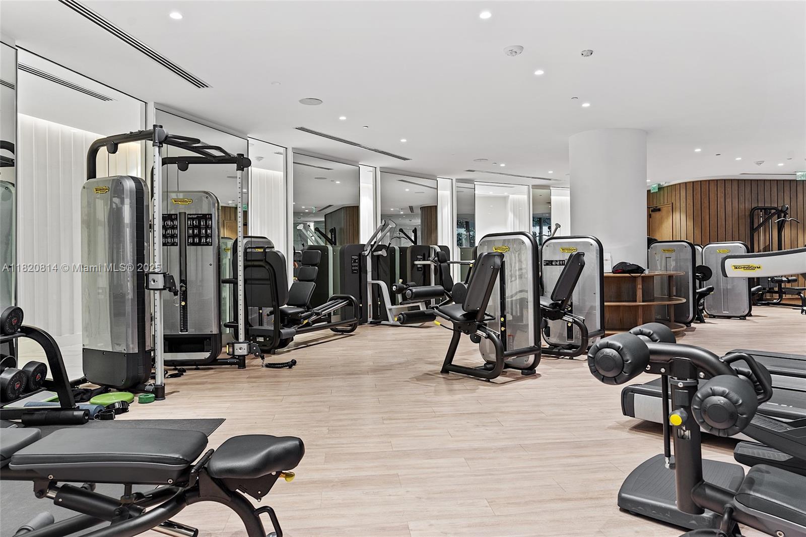 CLUB RESIDENCES AT PARK G - Residential Lease