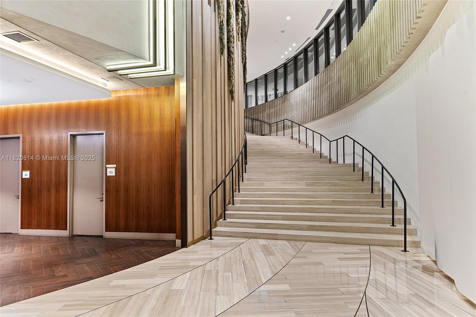 CLUB RESIDENCES AT PARK G - Residential Lease