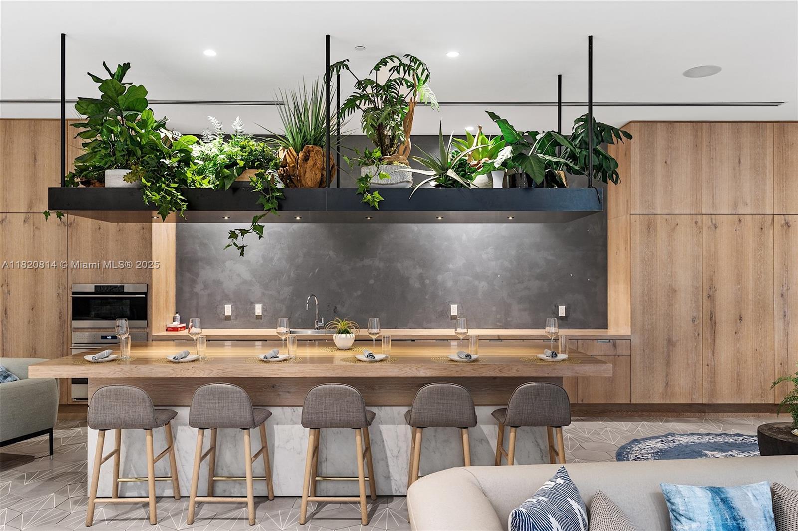CLUB RESIDENCES AT PARK G - Residential Lease