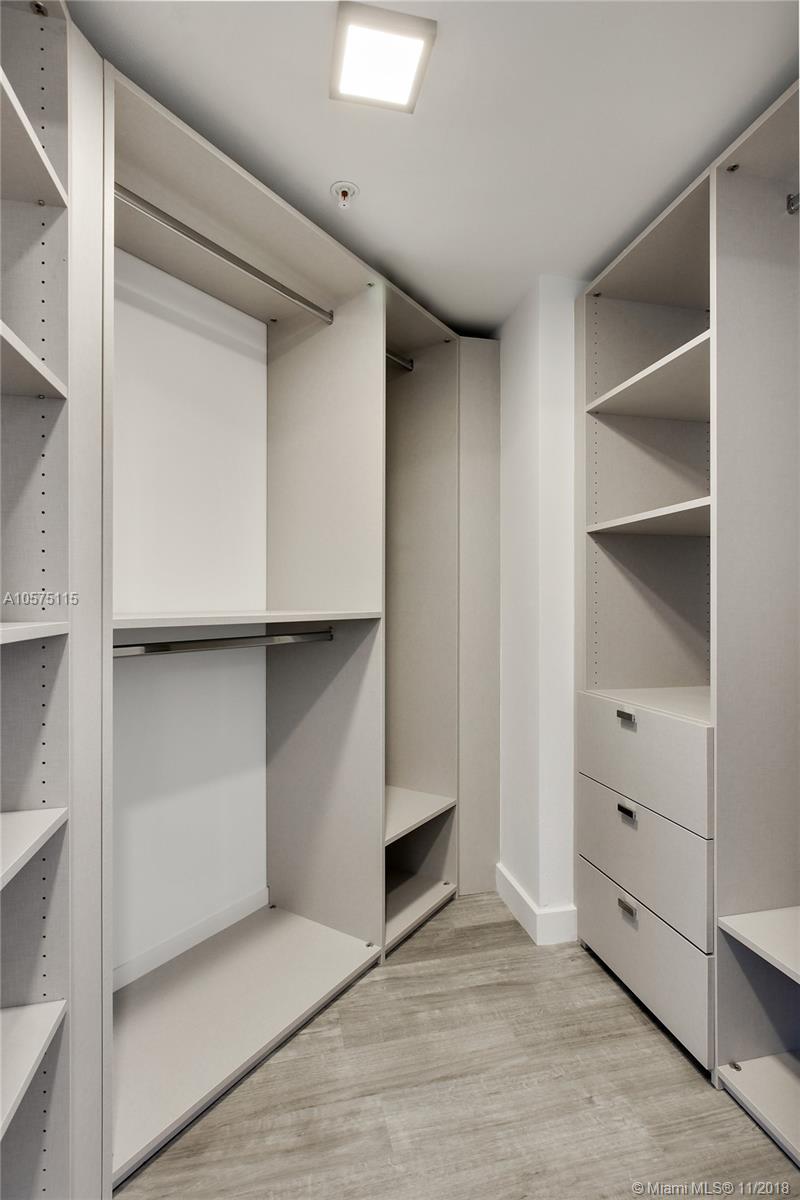 Flamingo South Beach - Residential Lease