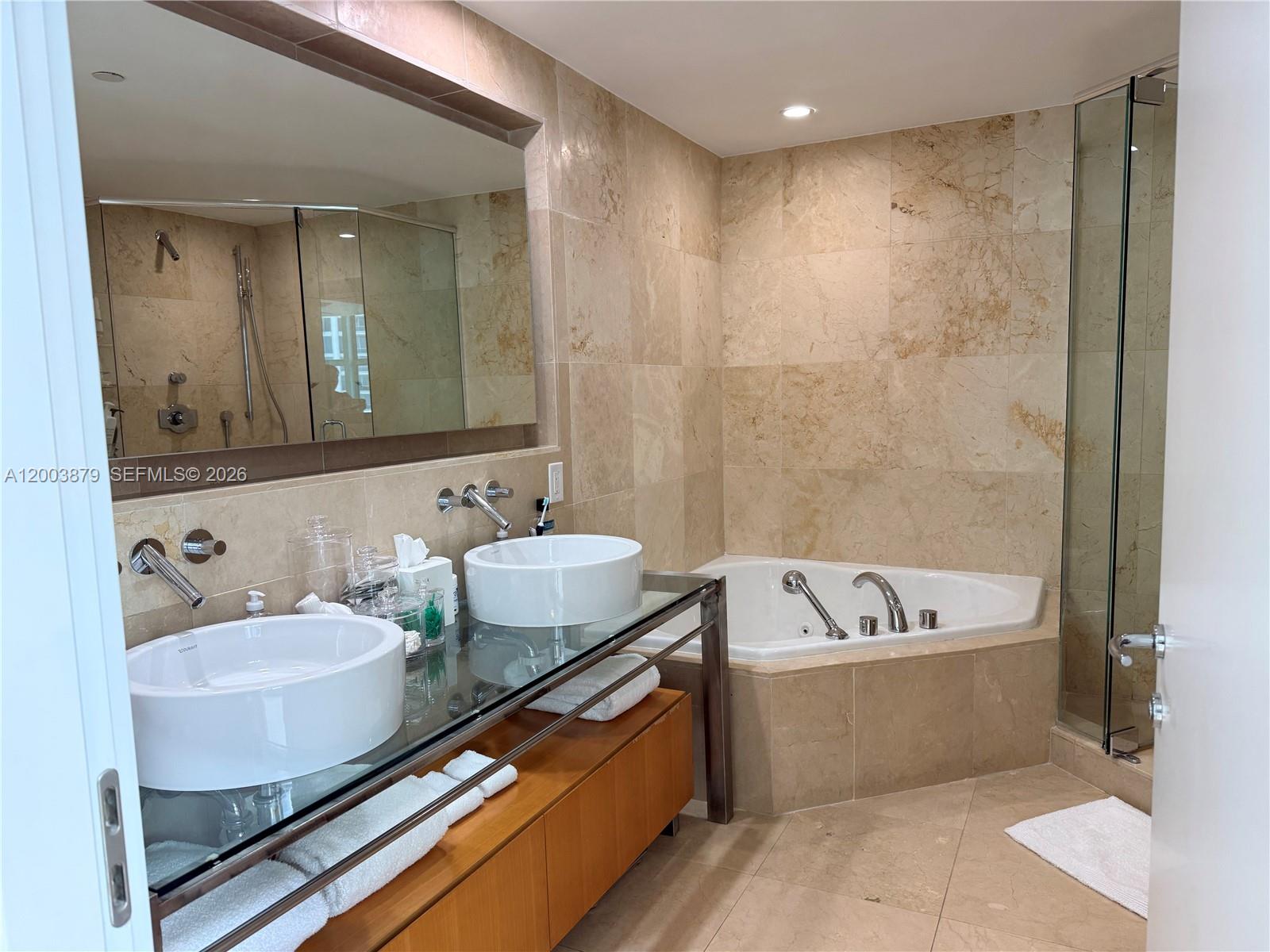 6000 INDIAN CREEK CONDO - Residential Lease