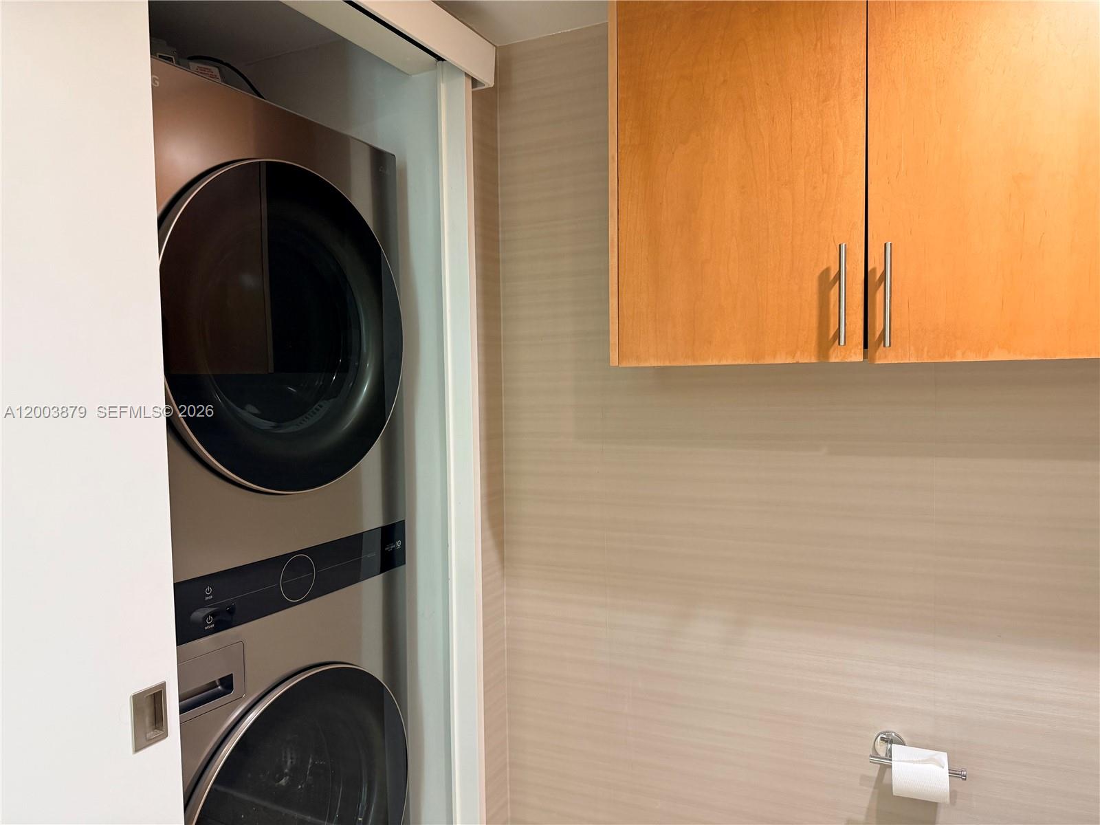 6000 INDIAN CREEK CONDO - Residential Lease